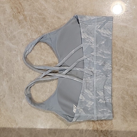 Lululemon Energy Bra size 10 - Picture 2 of 4
